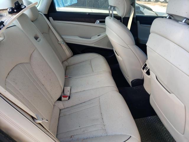 Photo 10 from auction – 2015 HYUNDAI GENESIS 5. with VIN KMHGN4JF8FU017197