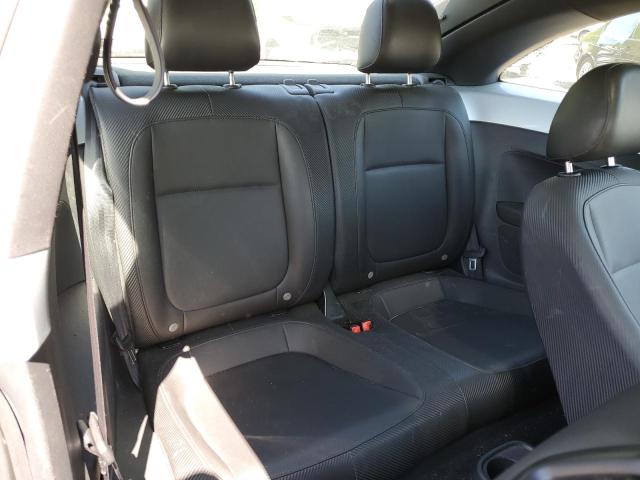 Photo 10 from auction – 2014 VOLKSWAGEN BEETLE with VIN 3VWJP7AT2EM632663