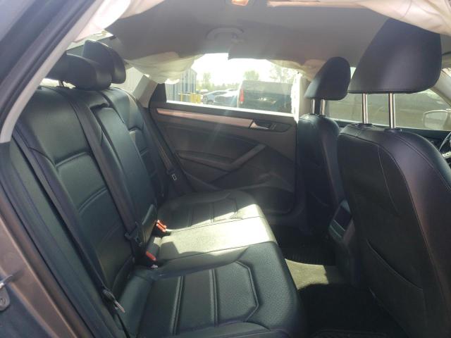 Photo 10 from auction – 2015 VOLKSWAGEN PASSAT S with VIN 1VWAT7A39FC075894