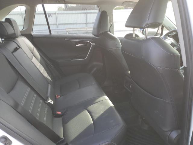 Photo 11 from auction – 2019 TOYOTA RAV4 LIMIT with VIN JTMDWRFV9KD003059