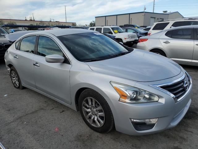Photo 4 from auction – 2015 NISSAN ALTIMA 2.5 with VIN 1N4AL3AP0FN347001