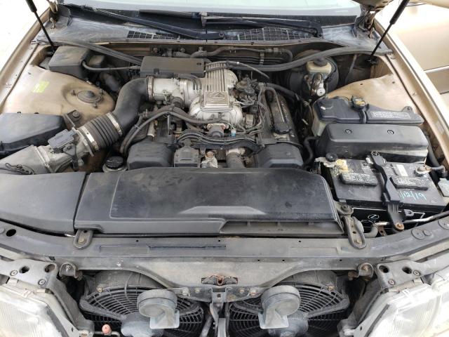 Photo 11 from auction – 1992 LEXUS LS 400 with VIN JT8UF11E9N0139260