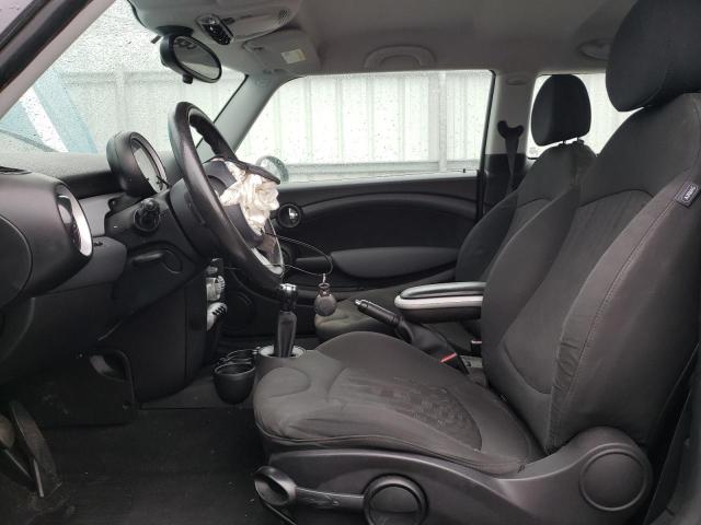Photo 7 from auction – 2009 MINI COOPER with VIN WMWMF33509TU74001