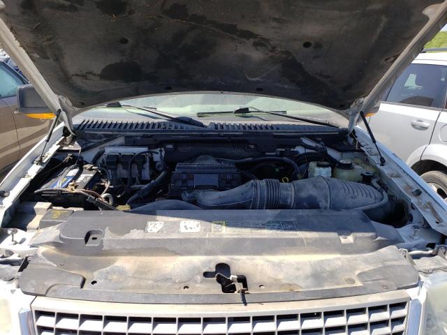 Photo 12 from auction – 2005 FORD EXPEDITION with VIN 1FMFU18545LA99427