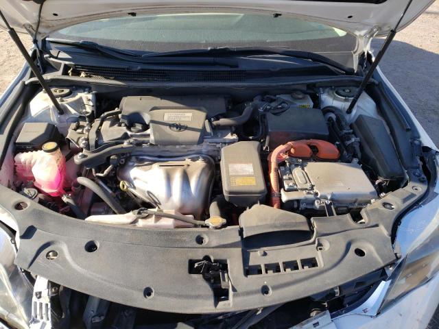 Photo 11 from auction – 2015 TOYOTA AVALON HYB with VIN 4T1BD1EB2FU043152