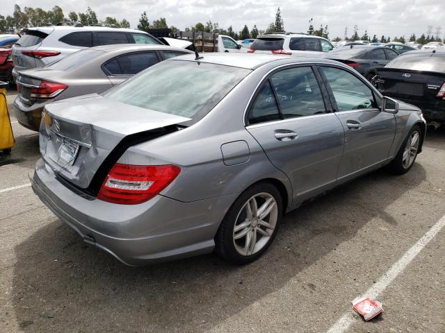 Photo 3 from auction – 2014 MERCEDES-BENZ C 250 with VIN WDDGF4HB2EA950569
