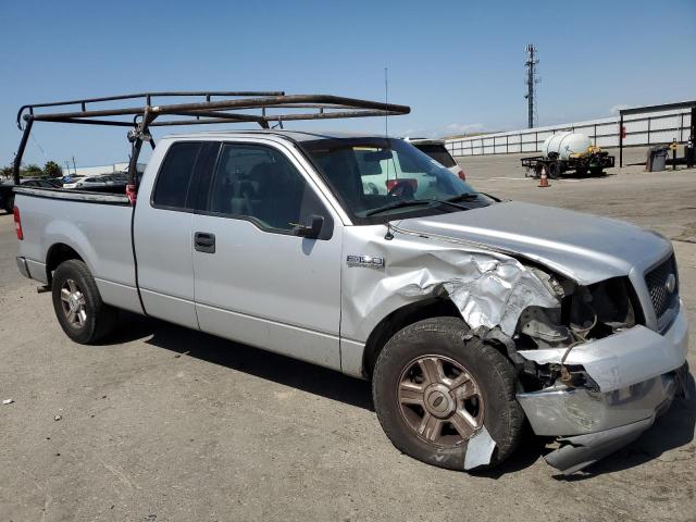 Photo 4 from auction – 2004 FORD F150 with VIN 1FTRX12W04NB35269