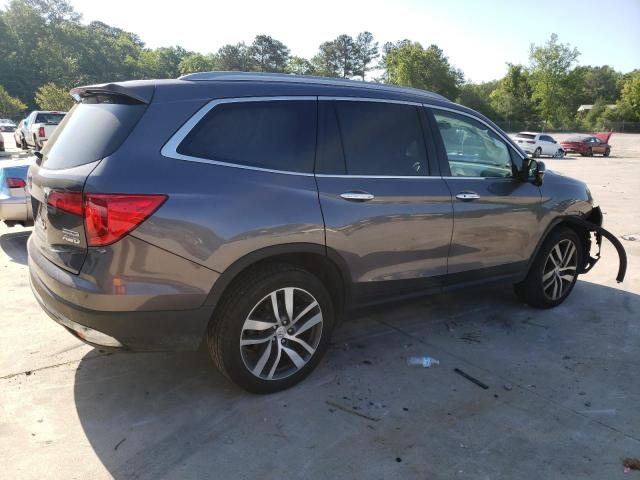 Photo 3 from auction – 2017 HONDA PILOT TOUR with VIN 5FNYF6H99HB039190