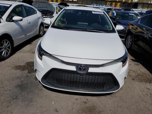 Photo 5 from auction – 2020 TOYOTA COROLLA LE with VIN 5YFEPRAE4LP081031