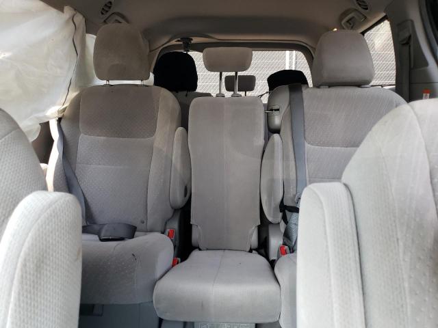 Photo 10 from auction – 2017 TOYOTA SIENNA LE with VIN 5TDKZ3DC7HS868946