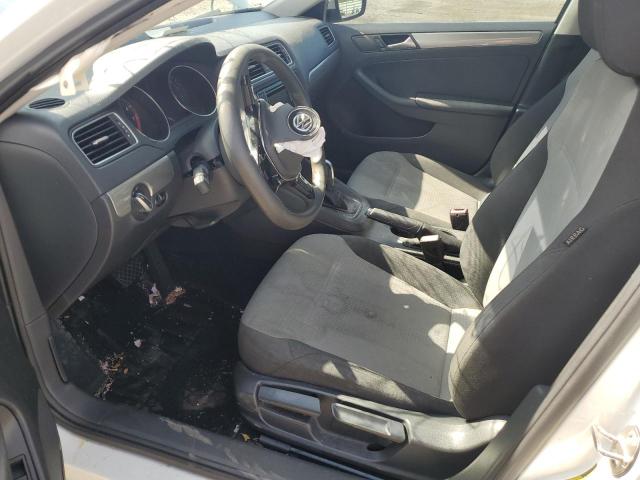 Photo 7 from auction – 2017 VOLKSWAGEN JETTA S with VIN 3VW2B7AJ6HM338950