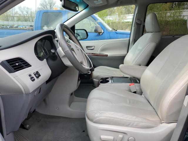 Photo 7 from auction – 2011 TOYOTA SIENNA XLE with VIN 5TDYK3DC3BS136979