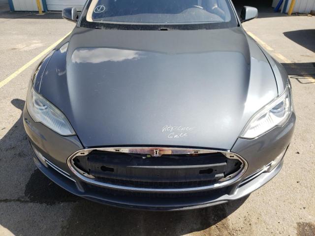 Photo 11 from auction – 2013 TESLA MODEL S with VIN 5YJSA1DN9DFP13004