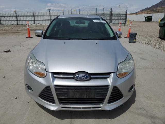 Photo 5 from auction – 2014 FORD FOCUS SE with VIN 1FADP3K28EL302936