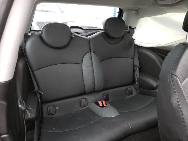 Photo 10 from auction – 2010 MINI COOPER with VIN WMWMF3C50ATZ65401
