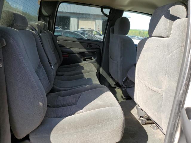 Photo 10 from auction – 2004 CHEVROLET SILVERADO with VIN 1GCHK23U74F154490