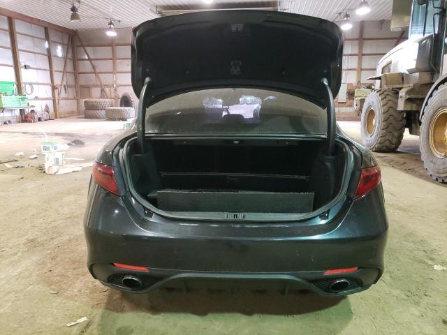 Photo 6 from auction – 2017 ALFA ROMEO GIULIA TI with VIN ZARFAECN8H7534383
