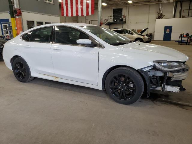 Photo 4 from auction – 2015 CHRYSLER 200 LIMITE with VIN 1C3CCCAB1FN611211