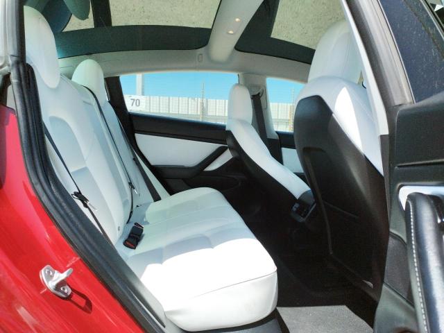 Photo 10 from auction – 2018 TESLA MODEL 3 with VIN 5YJ3E1EB8JF056074