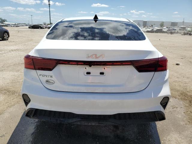 Photo 6 from auction – 2022 KIA FORTE FE with VIN 3KPF24AD1NE451742