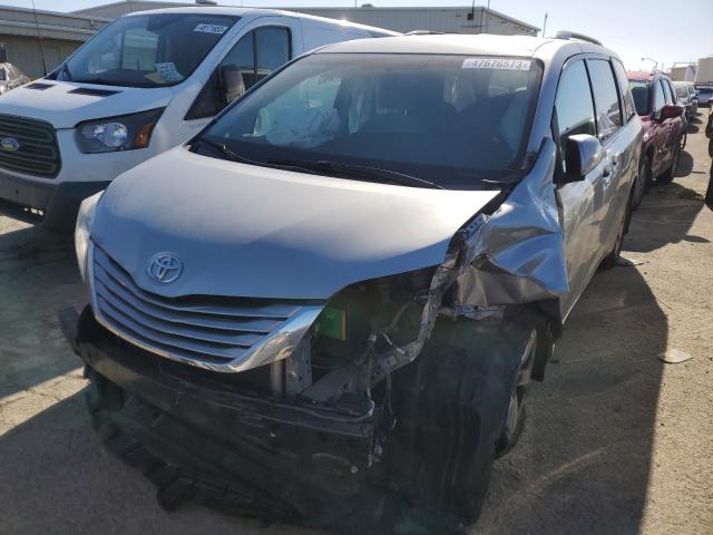 TOYOTA SIENNA LE 2017 with VIN 5TDKZ3DC1HS874872 - Photo from auction