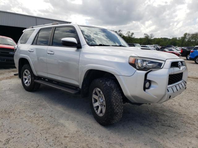 Photo 4 from auction – 2014 TOYOTA 4RUNNER SR with VIN JTEBU5JR6E5201527