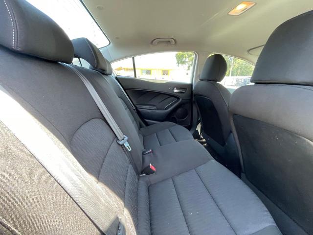Photo 6 from auction – 2016 KIA FORTE LX with VIN KNAFK4A68G5459592