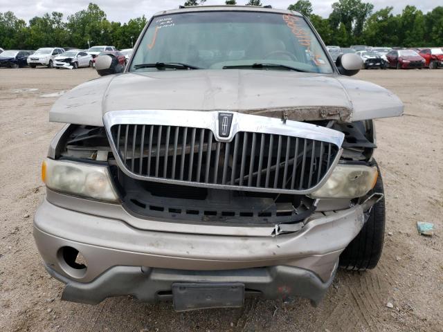 Photo 5 from auction – 2001 LINCOLN NAVIGATOR with VIN 5LMEU27RX1LJ20178
