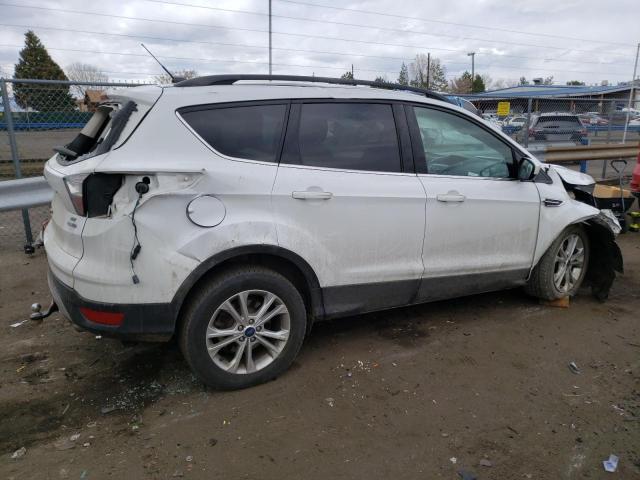 Photo 3 from auction – 2018 FORD ESCAPE SE with VIN 1FMCU9GD0JUC87635