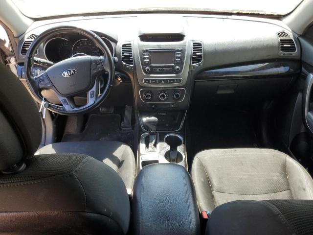 Photo 8 from auction – 2014 KIA SORENTO LX with VIN 5XYKTDA79EG503594