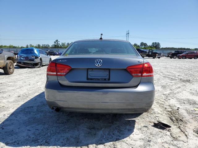 Photo 6 from auction – 2014 VOLKSWAGEN PASSAT S with VIN 1VWAT7A34EC035351