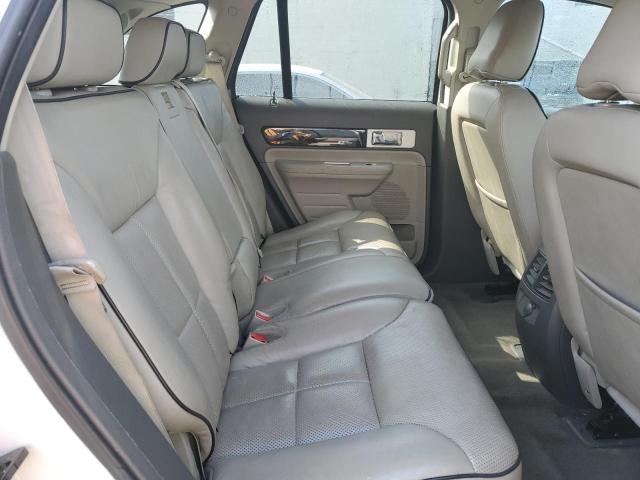 Photo 10 from auction – 2009 LINCOLN MKX with VIN 2LMDU88C49BJ00987