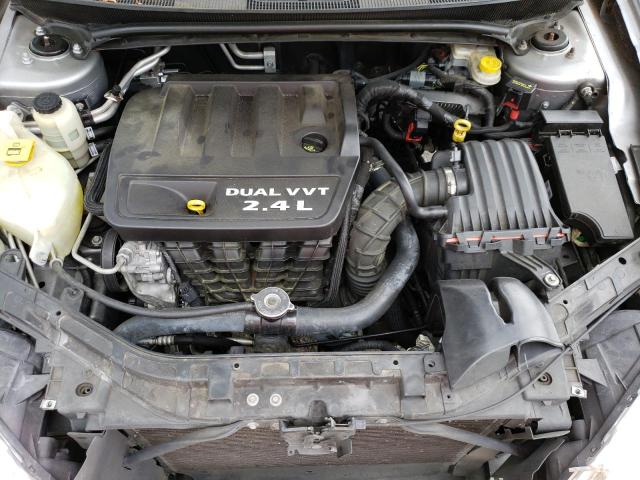 Photo 11 from auction – 2013 CHRYSLER 200 LX with VIN 1C3CCBAB3DN685897