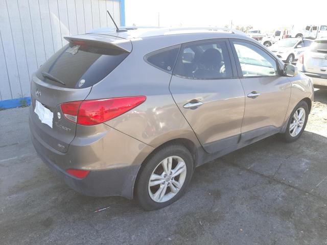 Photo 3 from auction – 2011 HYUNDAI TUCSON GLS with VIN KM8JUCAC2BU181127