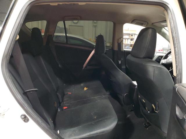 Photo 10 from auction – 2016 TOYOTA RAV4 LE with VIN JTMBFREV3GJ099871