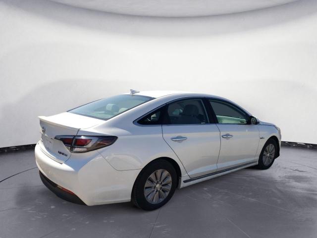 Photo 3 from auction – 2016 HYUNDAI SONATA HYB with VIN KMHE24L17GA010892