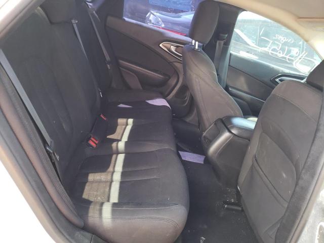 Photo 10 from auction – 2015 CHRYSLER 200 LIMITE with VIN 1C3CCCAB4FN681544
