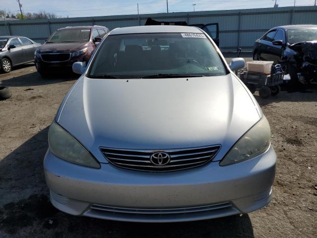 Photo 5 from auction – 2005 TOYOTA CAMRY LE with VIN 4T1BE32K45U382278