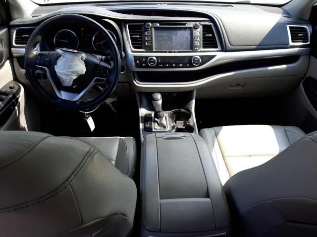 Photo 8 from auction – 2018 TOYOTA HIGHLANDER with VIN 5TDJZRFH8JS529254