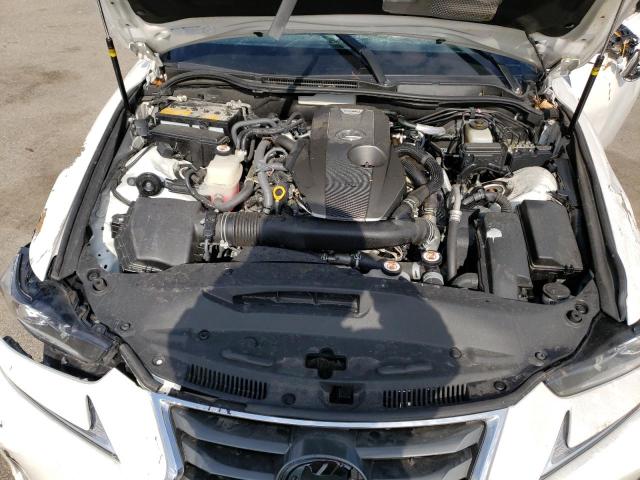 Photo 11 from auction – 2018 LEXUS IS 300 with VIN JTHBA1D24J5073351