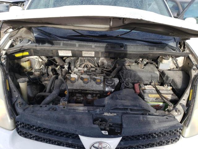 Photo 12 from auction – 2004 TOYOTA SIENNA with VIN 5TDZA22C04S192904