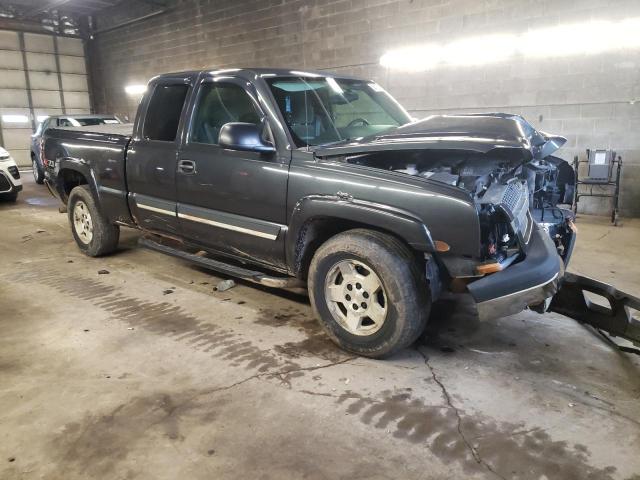 Foto 4 de la subasta – 2005 CHEVROLET SILVERADO con VIN 1GCEK19B85E113764