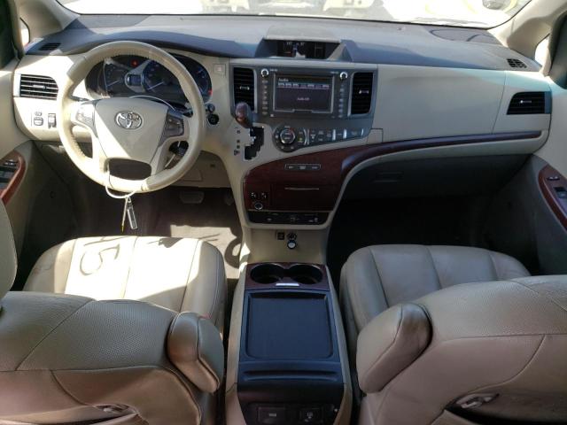 Photo 8 from auction – 2011 TOYOTA SIENNA XLE with VIN 5TDYK3DC3BS028037