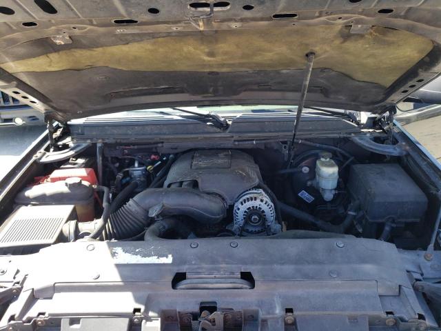 Photo 11 from auction – 2007 GMC YUKON with VIN 1GKFK13077R287904