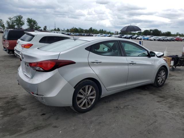 Photo 3 from auction – 2016 HYUNDAI ELANTRA SE with VIN 5NPDH4AE3GH747519