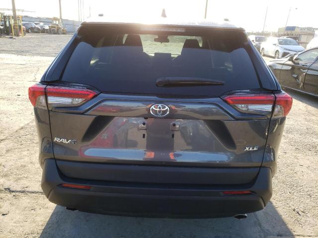 Photo 6 from auction – 2021 TOYOTA RAV4 XLE with VIN 2T3W1RFV4MC092778