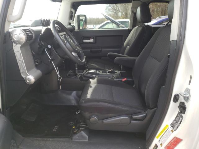 Photo 7 from auction – 2012 TOYOTA FJ CRUISER with VIN JTEBU4BF5CK147585