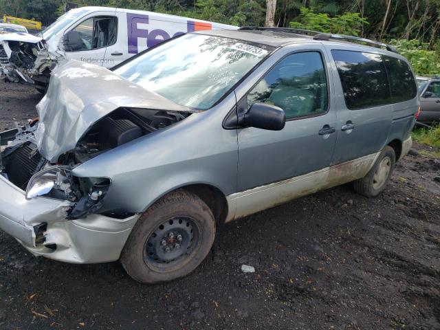 TOYOTA SIENNA LE 1998 with VIN 4T3ZF13C7WU037178 - Photo from auction