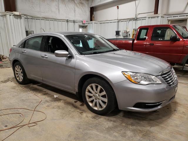 Photo 4 from auction – 2013 CHRYSLER 200 TOURIN with VIN 1C3CCBBB8DN617206