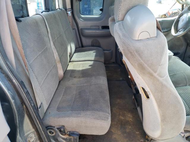 Photo 10 from auction – 2002 FORD F150 with VIN 1FTRX18L12NA60608